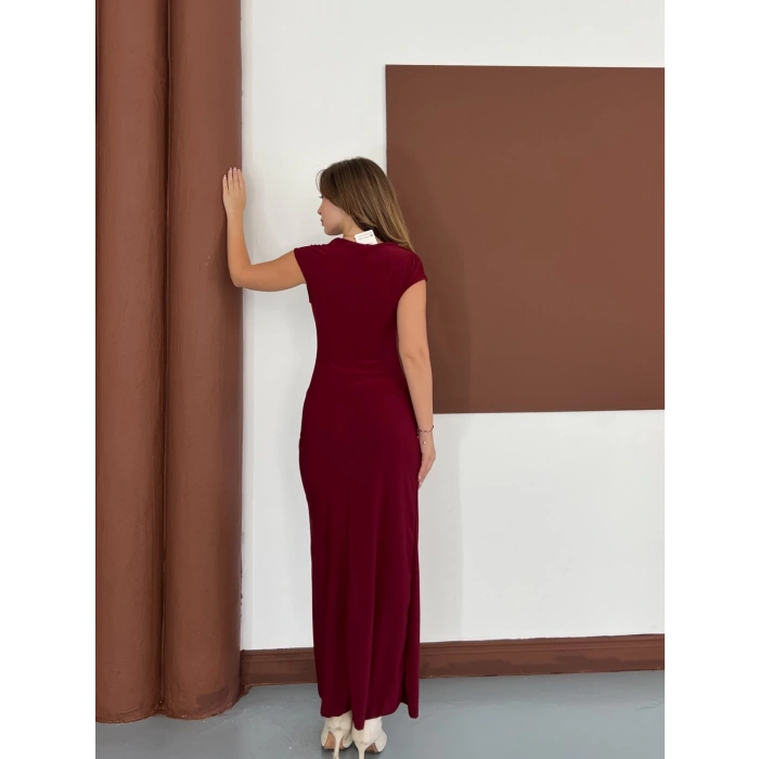 Aksesuarlı Büzgü Detaylı Elbise Bordo