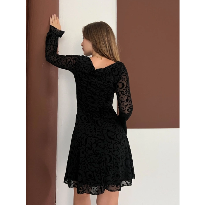 Desenli İspanyol Kol Mini Elbise