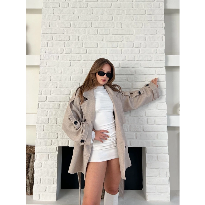Kemer Detaylı Kısa Kaşe Kaban Bej