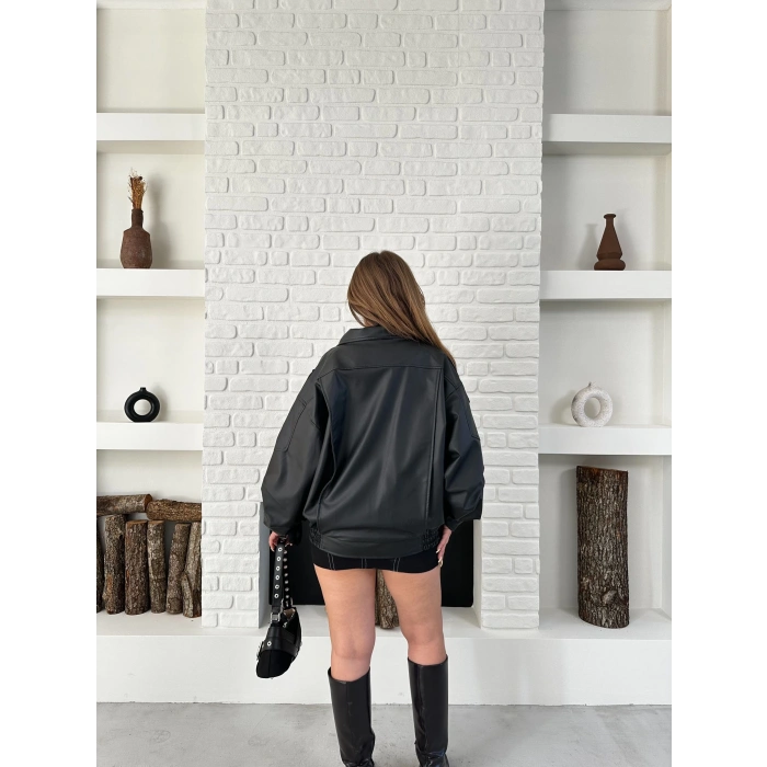 Kemerli Ön Tasarım Deri Ceket Siyah