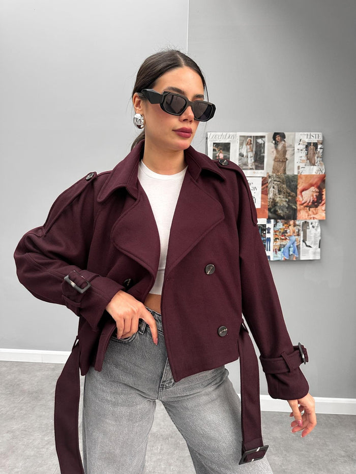 Kol Kemerli Kısa Kaşe Ceket