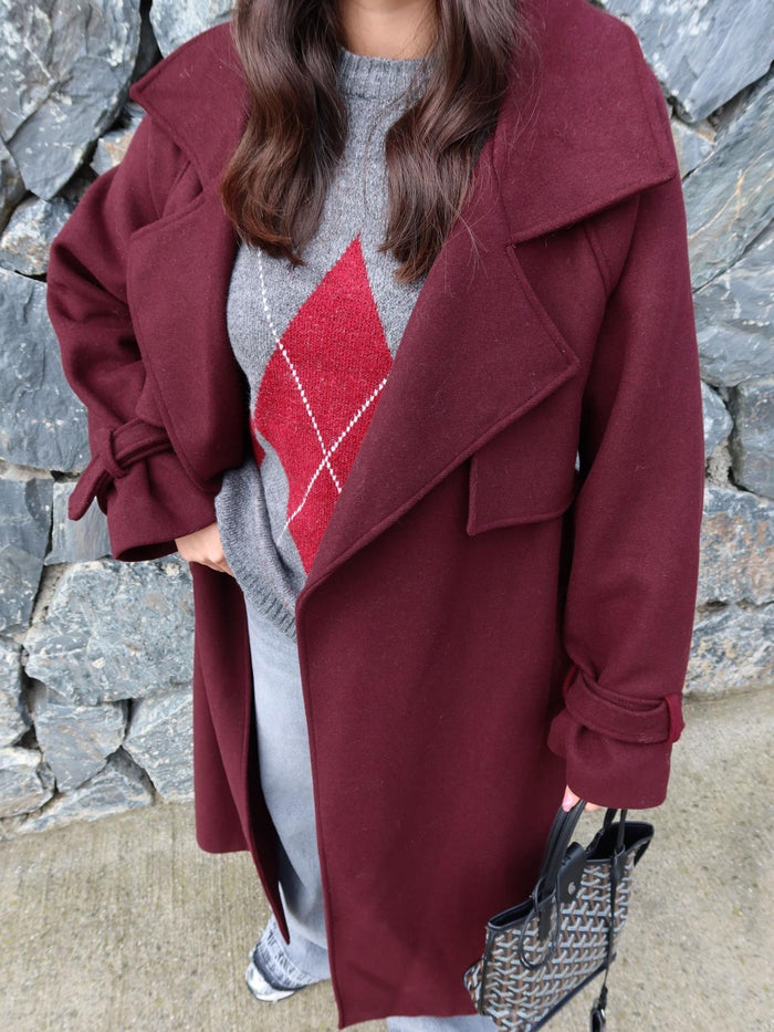 Kruvaze Kol Kemerli Kuşaklı Yün Kaban