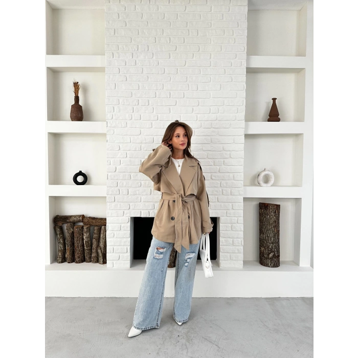 Parça Detaylı Oversize Trençkot Krem
