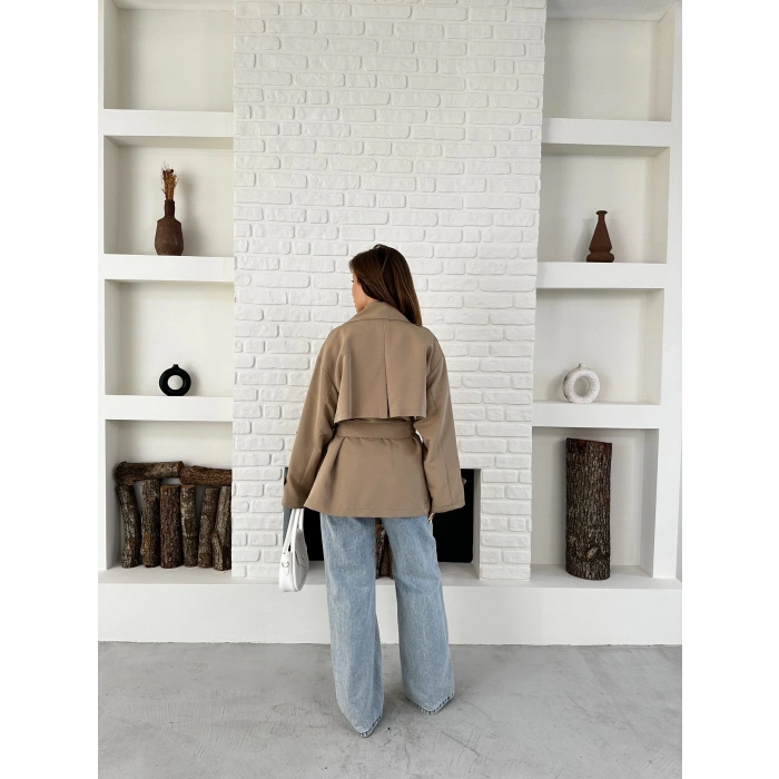 Parça Detaylı Oversize Trençkot Krem