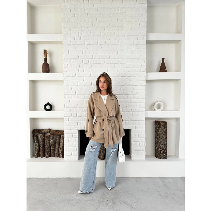 Parça Detaylı Oversize Trençkot Krem