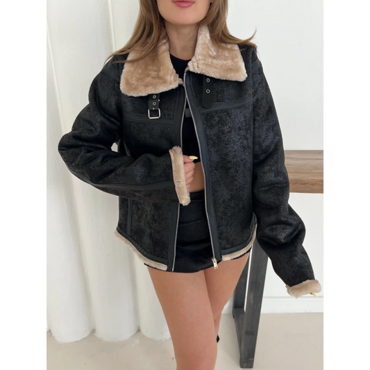 Peluşlu Yaka Kemer Detaylı Ceket Camel