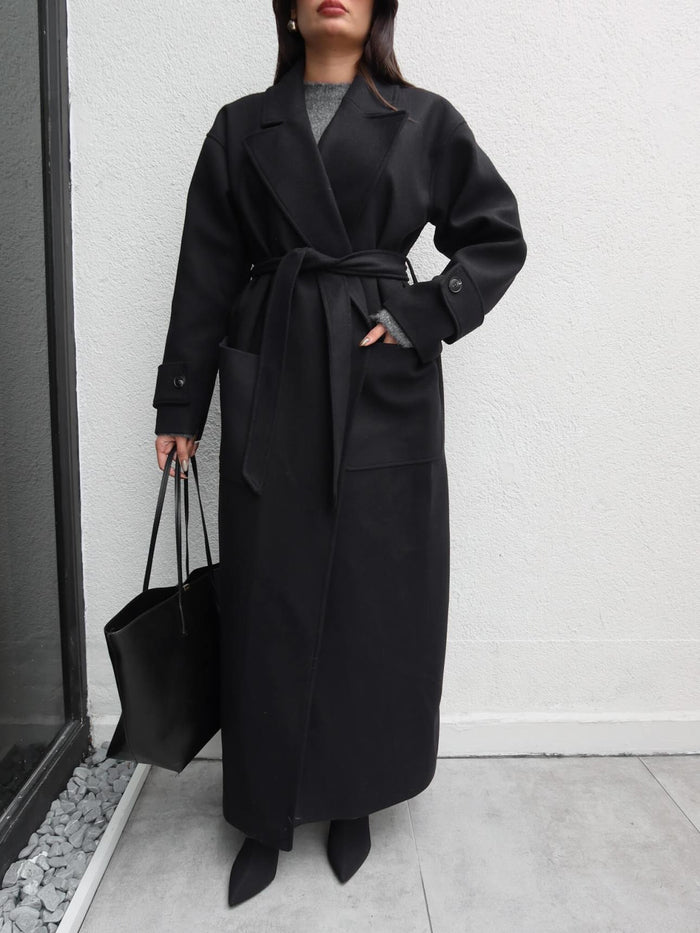 Açık Cep Apolet Detay Kuşaklı Kaban Siyah