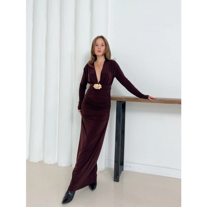 Aksesuar Detaylı Dekolte Sandy Elbise Kahverengi