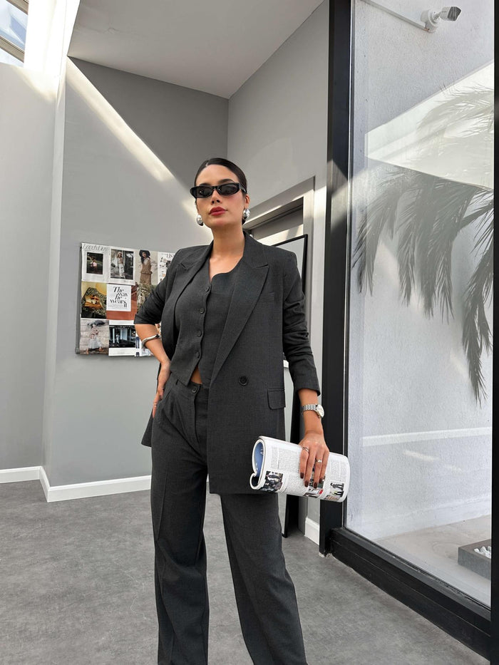 Antrasit Üçlü Yelekli Takım