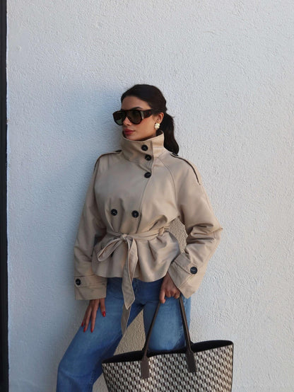 Apolet Detay Kuşaklı Kısa Trench Krem