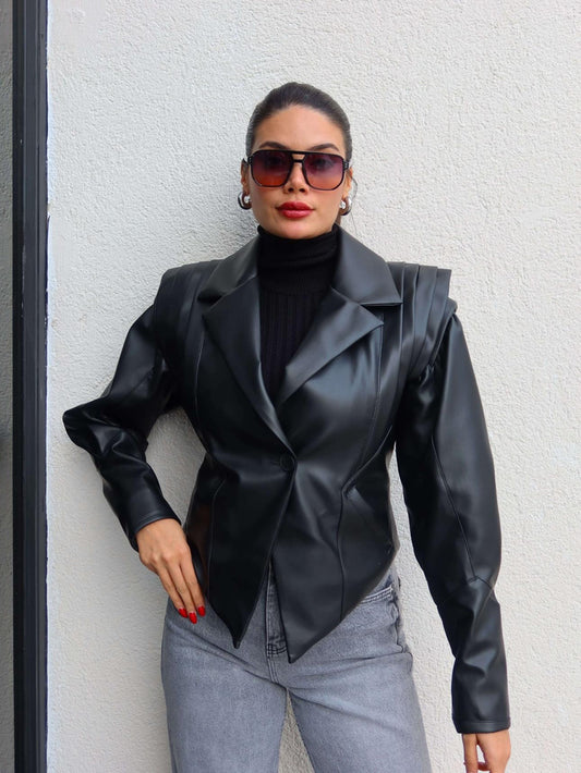 Asimetrik Kesim Deri Ceket Siyah