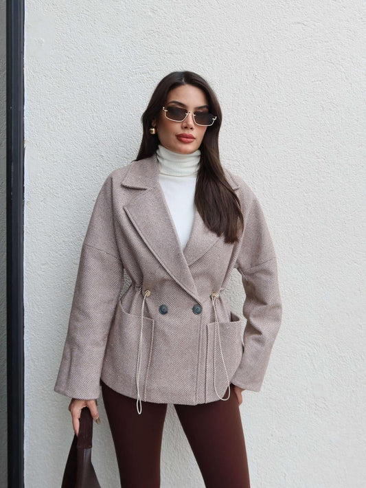 Balıksırtı Bel Ayarlanabilir Kısa Kaban