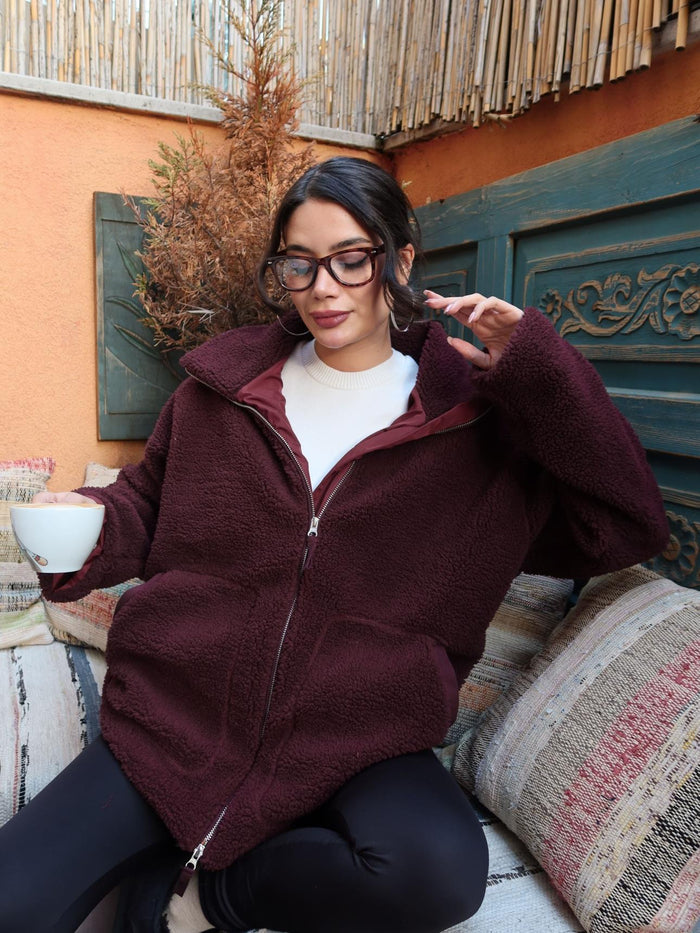 Dik Yaka Cepli Peluş Mont