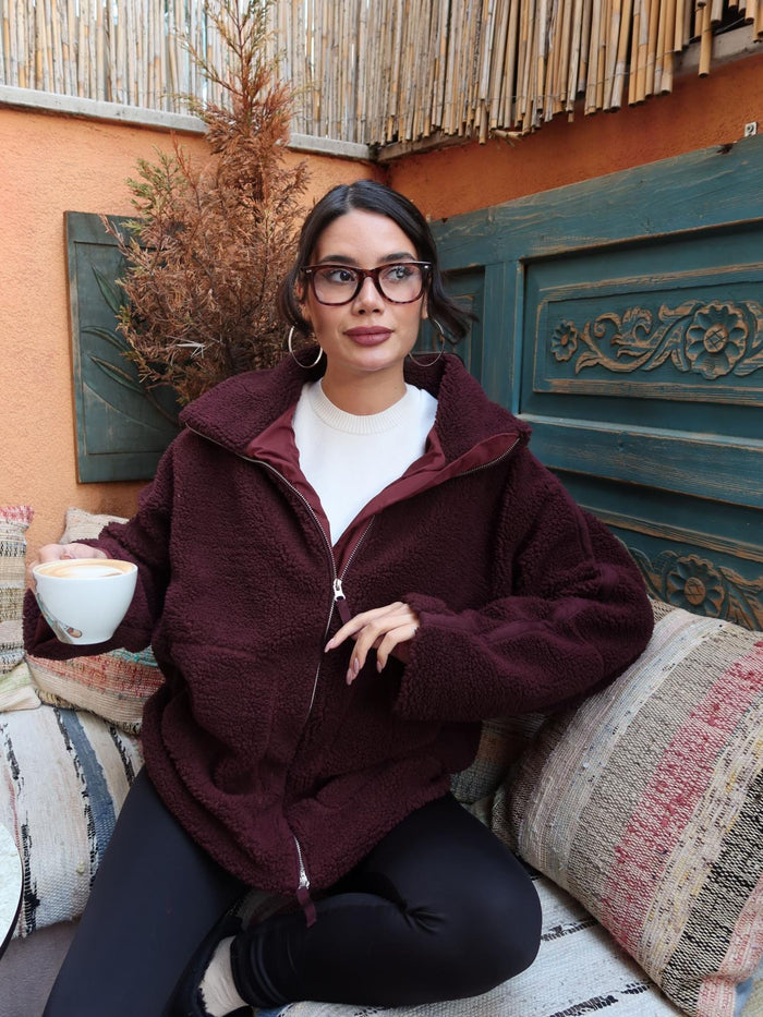 Dik Yaka Cepli Peluş Mont