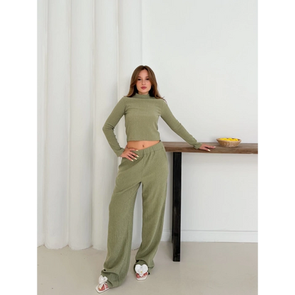 Dik Yaka Pantolonlu Takım Haki