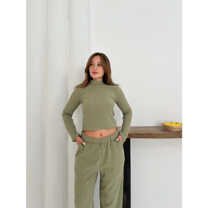Dik Yaka Pantolonlu Takım Haki