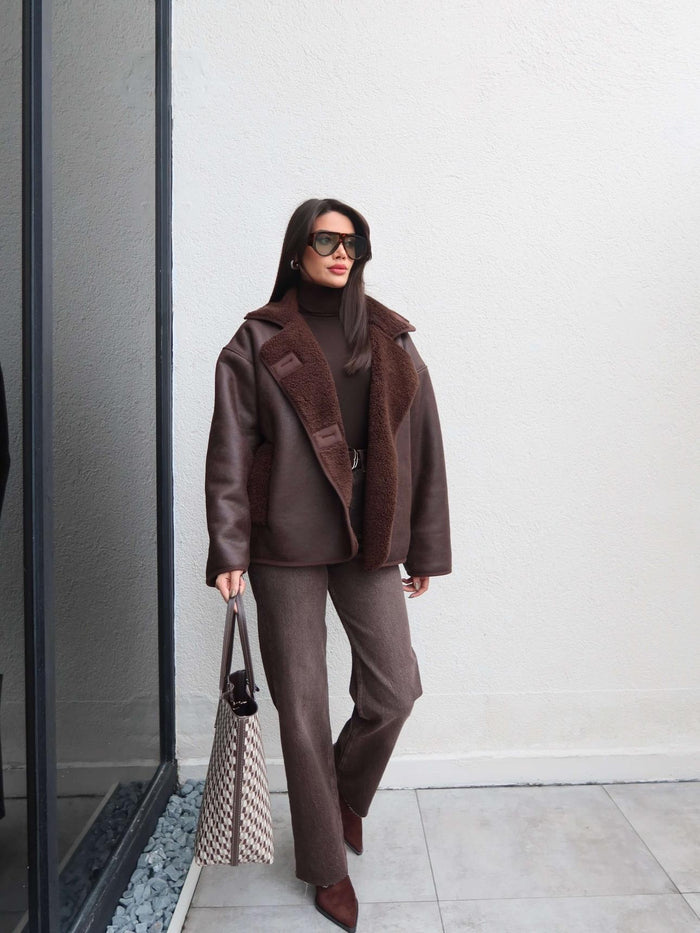 Siyah Düğmeli Süet Ceket Kahve