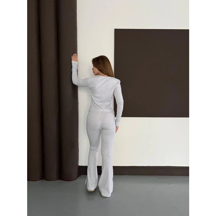 Gri Kare Yaka İspanyol Paça İkili Takım