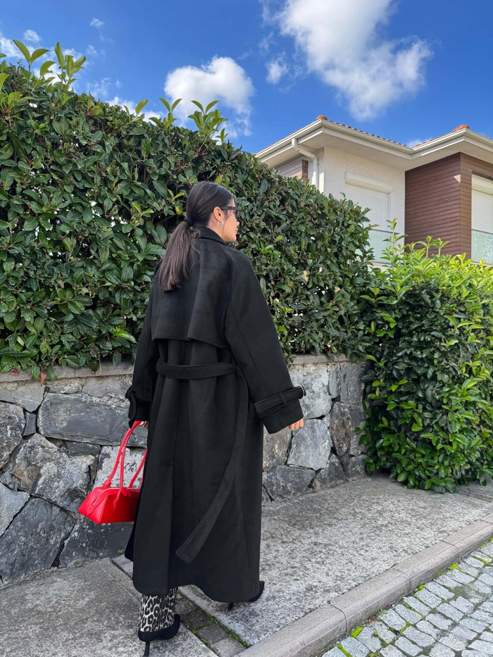 Kruvaze Kol Kemerli Kuşaklı Yün Kaban