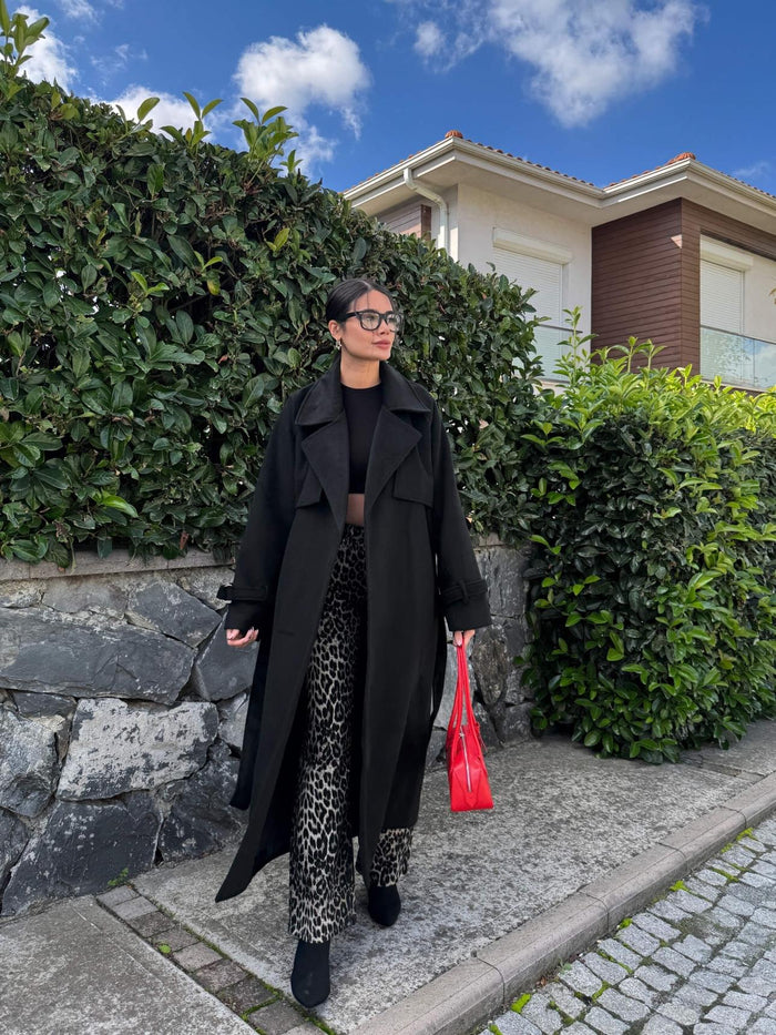 Kruvaze Kol Kemerli Kuşaklı Yün Kaban