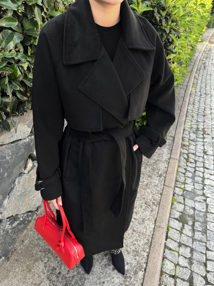 Kruvaze Kol Kemerli Kuşaklı Yün Kaban