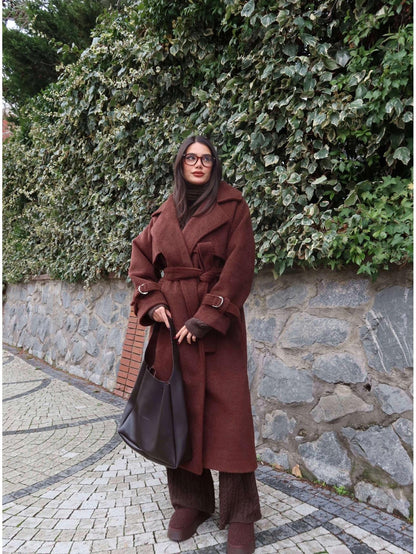 Kruvaze Kol Kemerli Kuşaklı Yün Kaban