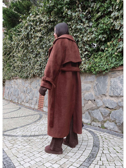 Kruvaze Kol Kemerli Kuşaklı Yün Kaban