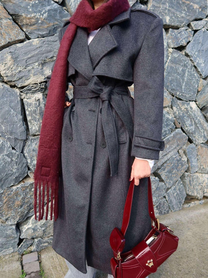 Kruvaze Yaka Parça Detay Apoletli Kuşaklı Kaban