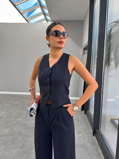 Lacivert Üçlü Yelekli Takım