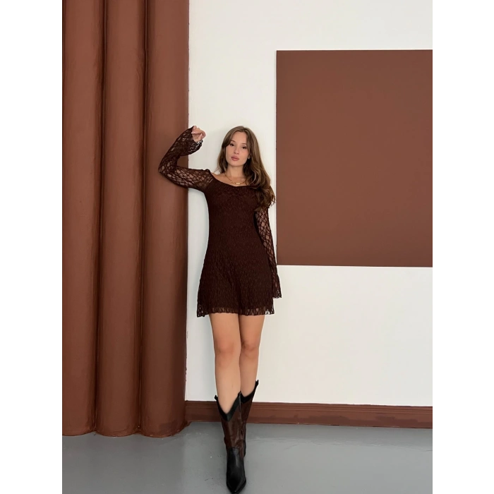 Madonna Yaka Dantel Detaylı Kısa Elbise Acı Kahve