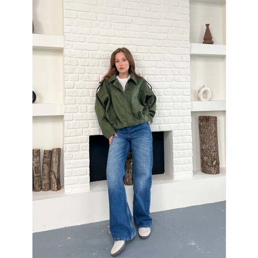 Yaka Peluş Detay Deri Ceket Yeşil