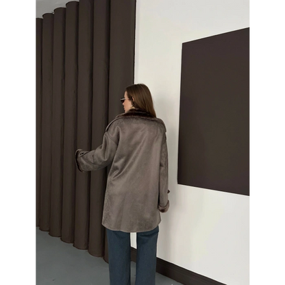 Peluş Detaylı Uzun Lamine Kaban Kahve