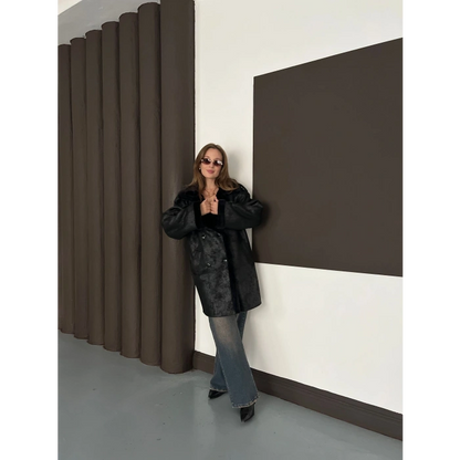 Peluş Detaylı Uzun Lamine Kaban Siyah