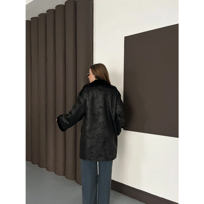 Peluş Detaylı Uzun Lamine Kaban Siyah