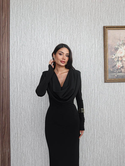 Pileli Degaje Yaka Elbise