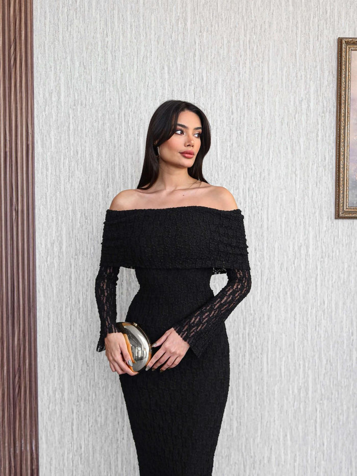 Açık Omuz Güpür Desenli Uzun Elbise