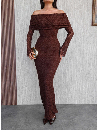 Açık Omuz Güpür Desenli Uzun Elbise