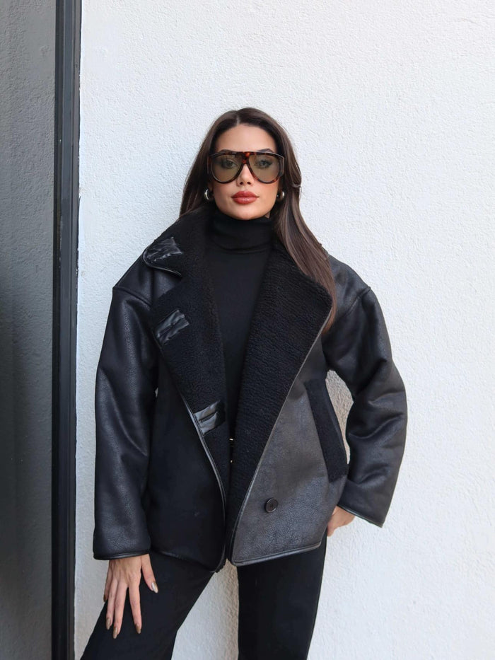 Siyah Düğmeli Süet Ceket