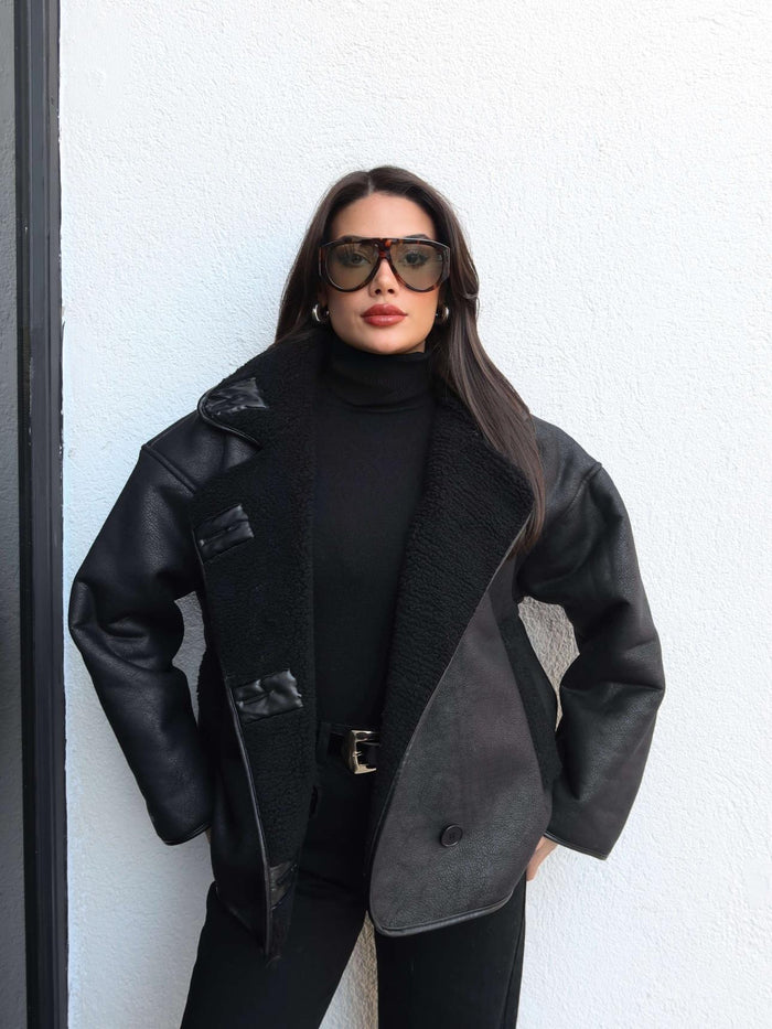 Siyah Düğmeli Süet Ceket Siyah