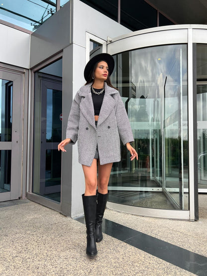 Siyah Oversize Balıksırtı Kaban