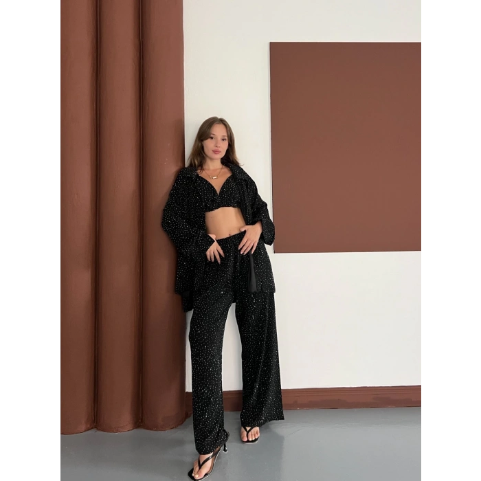 Taş Detaylı Üçlü Takım Siyah