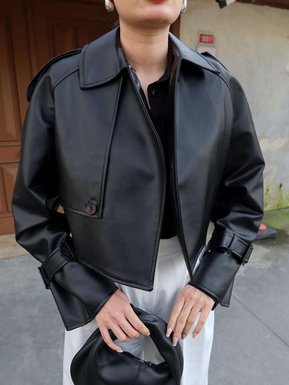 Tasarım Parçalı Kısa Deri Ceket