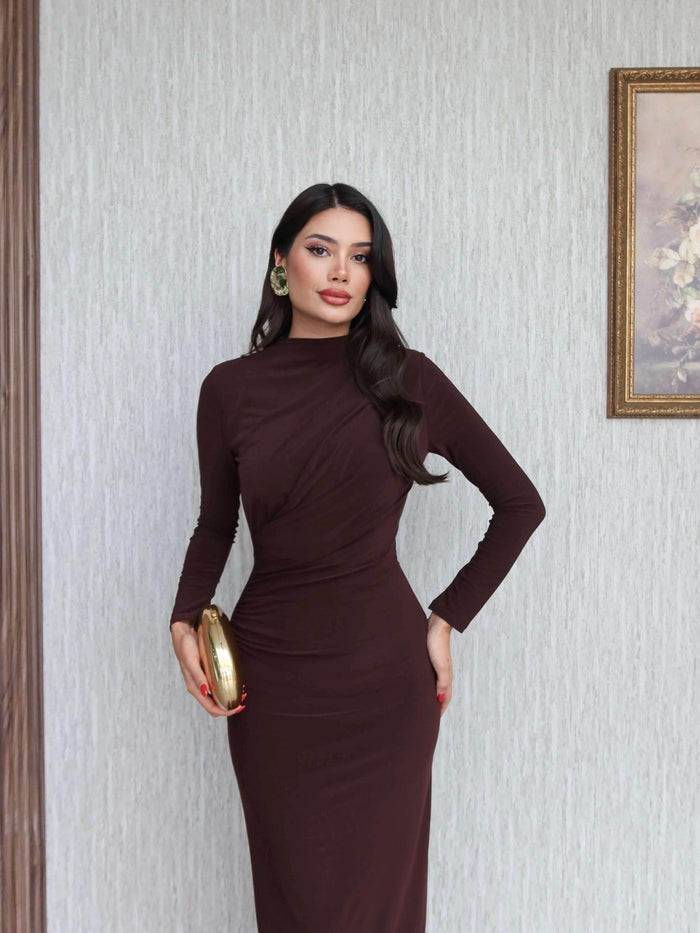 Uzun Kol Drapeli Yırtmaçlı Elbise