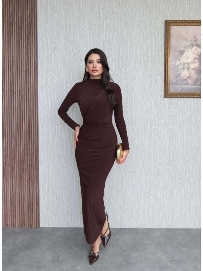 Uzun Kol Drapeli Yırtmaçlı Elbise