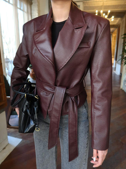 Vatkalı Beli Bağlamalı Deri Ceket