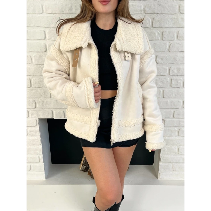 Yaka Kemer Detaylı Lamine Ceket Krem